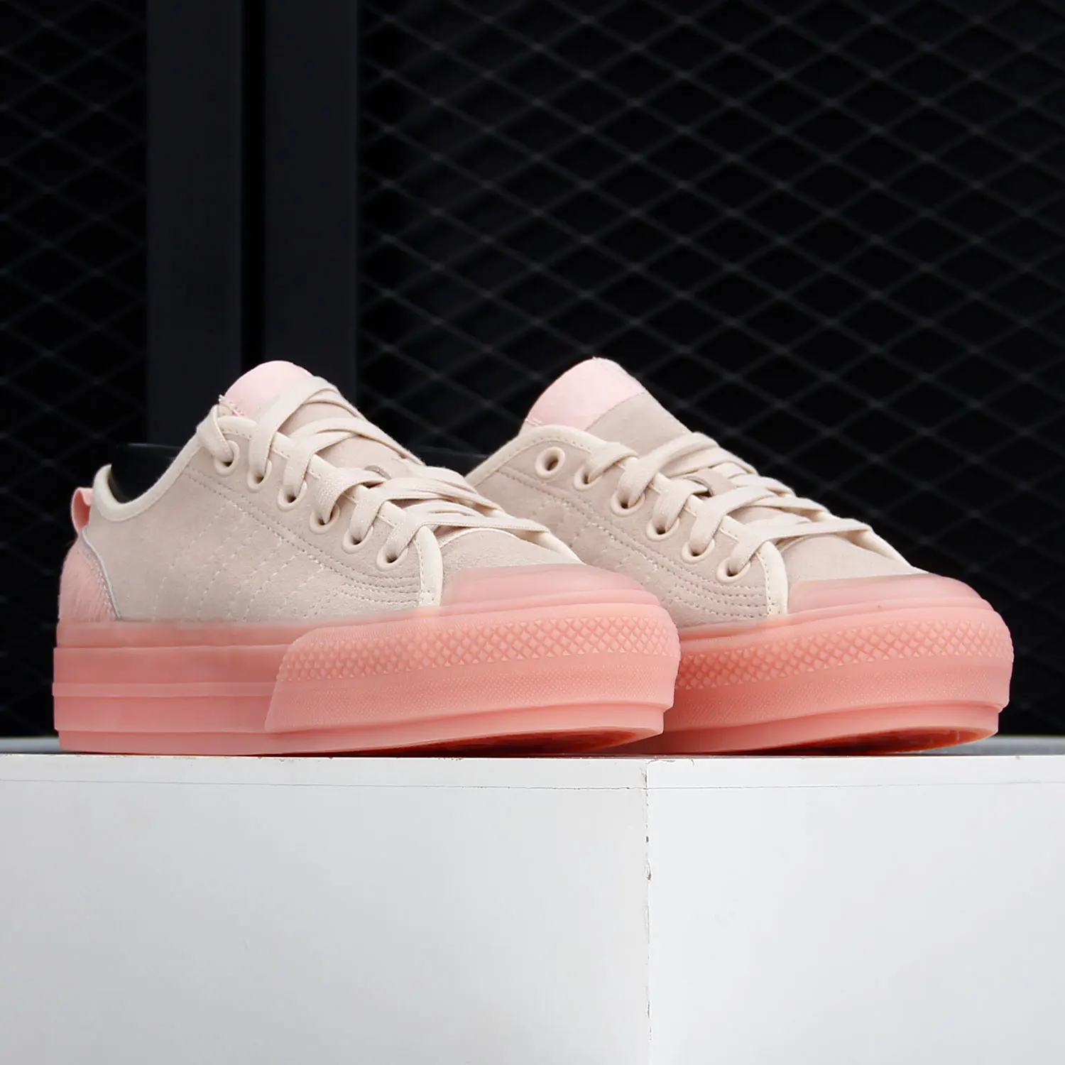 

Adidas Genuine Originals Women's NIZZA Sports Casual Shoes FW0268