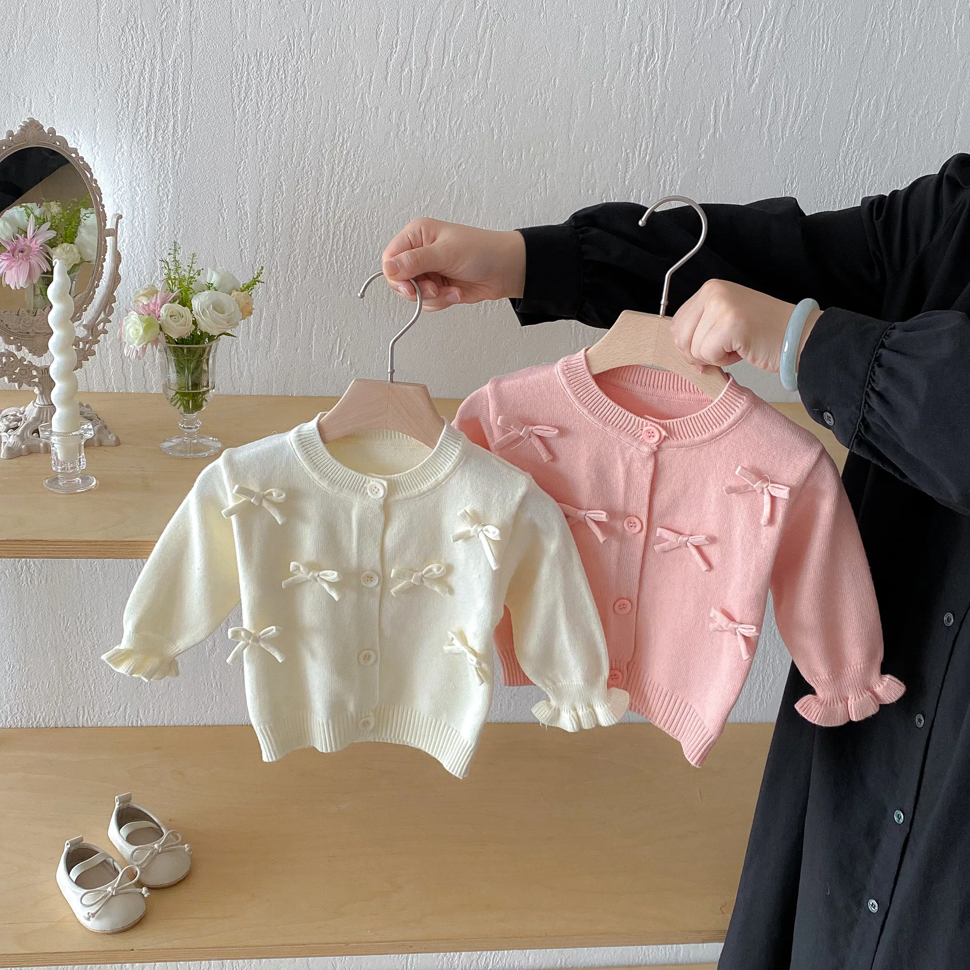 

Baby Girl Bow Cardigan 3D Embellished Pastel Knit Sweater 0-3Y Ruffled Cuffs Autumn New Layering Outerwear