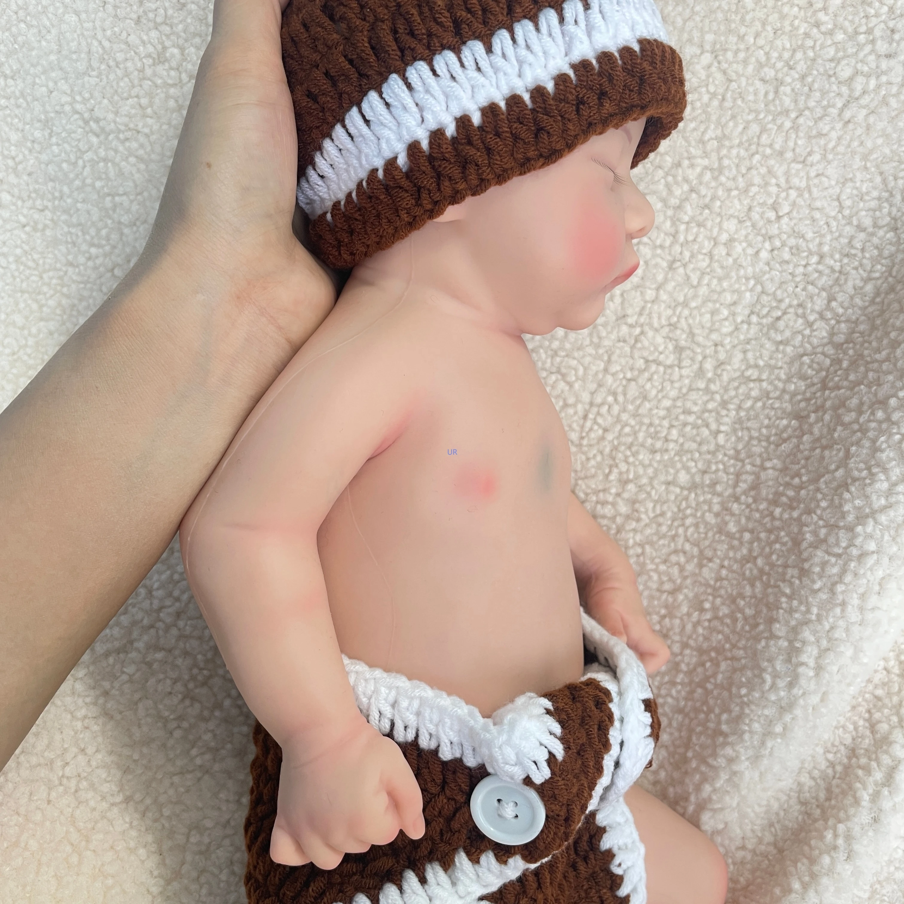 17Inch Silicone Reborn Baby Doll Ultra Realistic Hand Painted Skin Texture Boy Doll Perfect For Collectors And Doll Enthusiasts