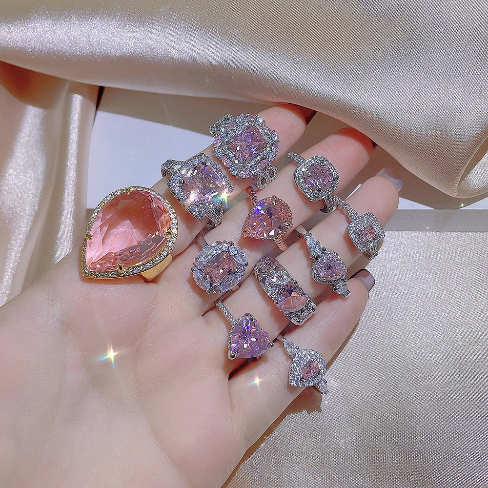 

NEW Classic Silver Color Rings for Women Inlaid Zircon Pink Crystal Engagement Women Shiny Jewelry Heart Women's Gift