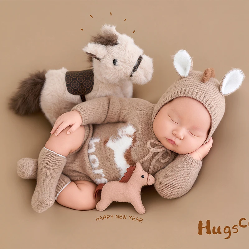 

Костюм для фотосессии новорожденных 2026: комбинезон в форме пони для мальчика и девочки с шапочкой, плюшевая игрушка пони, наряд для фотосъемки в студии