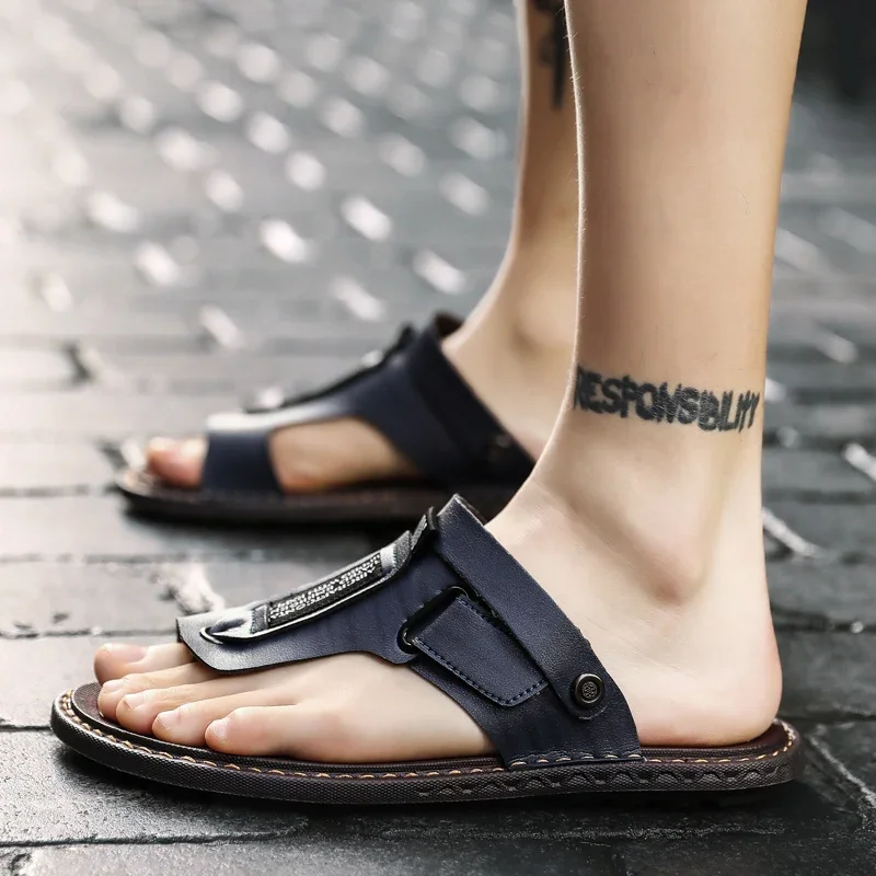 New Summer Male Outdoor Flip Flops Men Comfortable Casual Shoes Leather Men Breathable Beach Shoes Sandals Plus Size 38~48