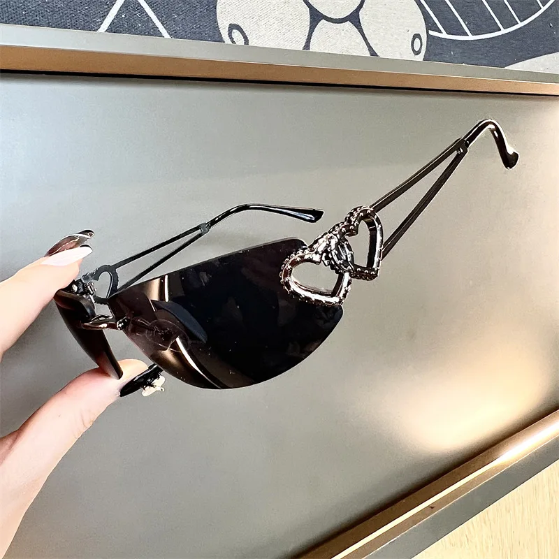 New Oval Cat Eye Frameless Mercury Sunglasses With Heart-Shaped Metal Hollow Out Y2K Sweet and Cool Hot Girl Sun Glasses - view 6