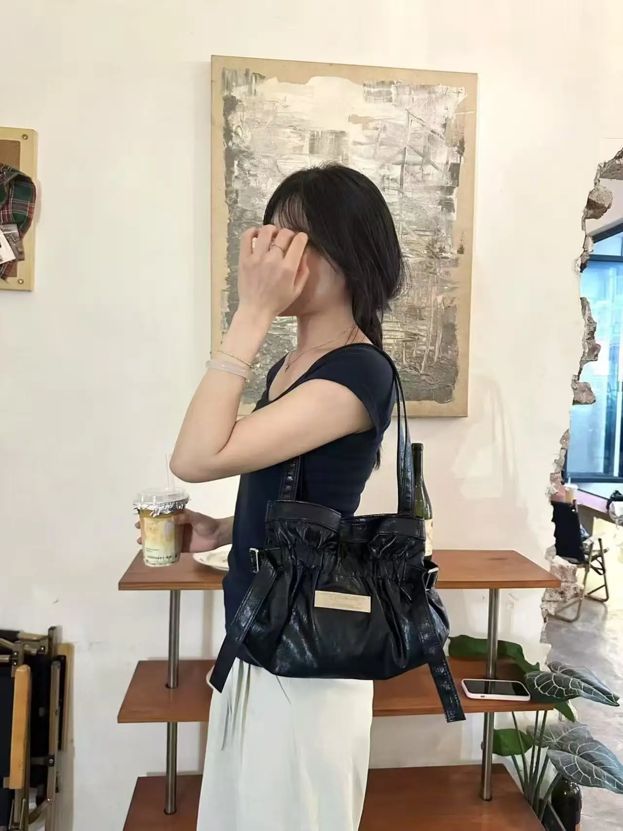 Folded Tote Bag Women's Large Capacity Versatile Underarm Bag Commuter Bag Stylish Design Practical Fashion Handbag