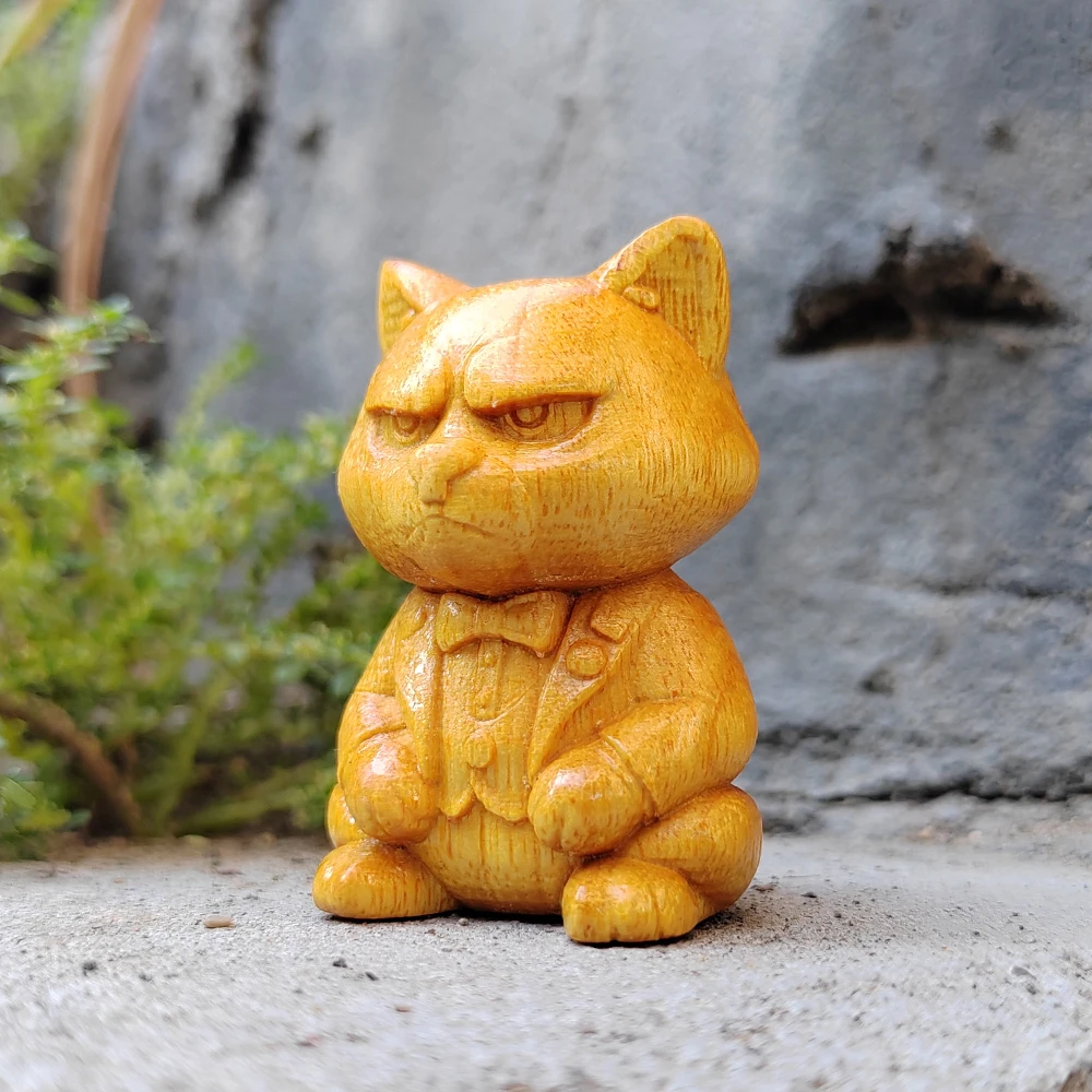 Wooden Suit-Wearing Cat Figurine Ornament Father's Day Birthday Party Decoration Gift Home Living Room Study Display Artwork Holiday Decoration Tabletop Bedroom Decorative Ornament Creative Art Collectible Housewarming Gift Decorative Display Piece