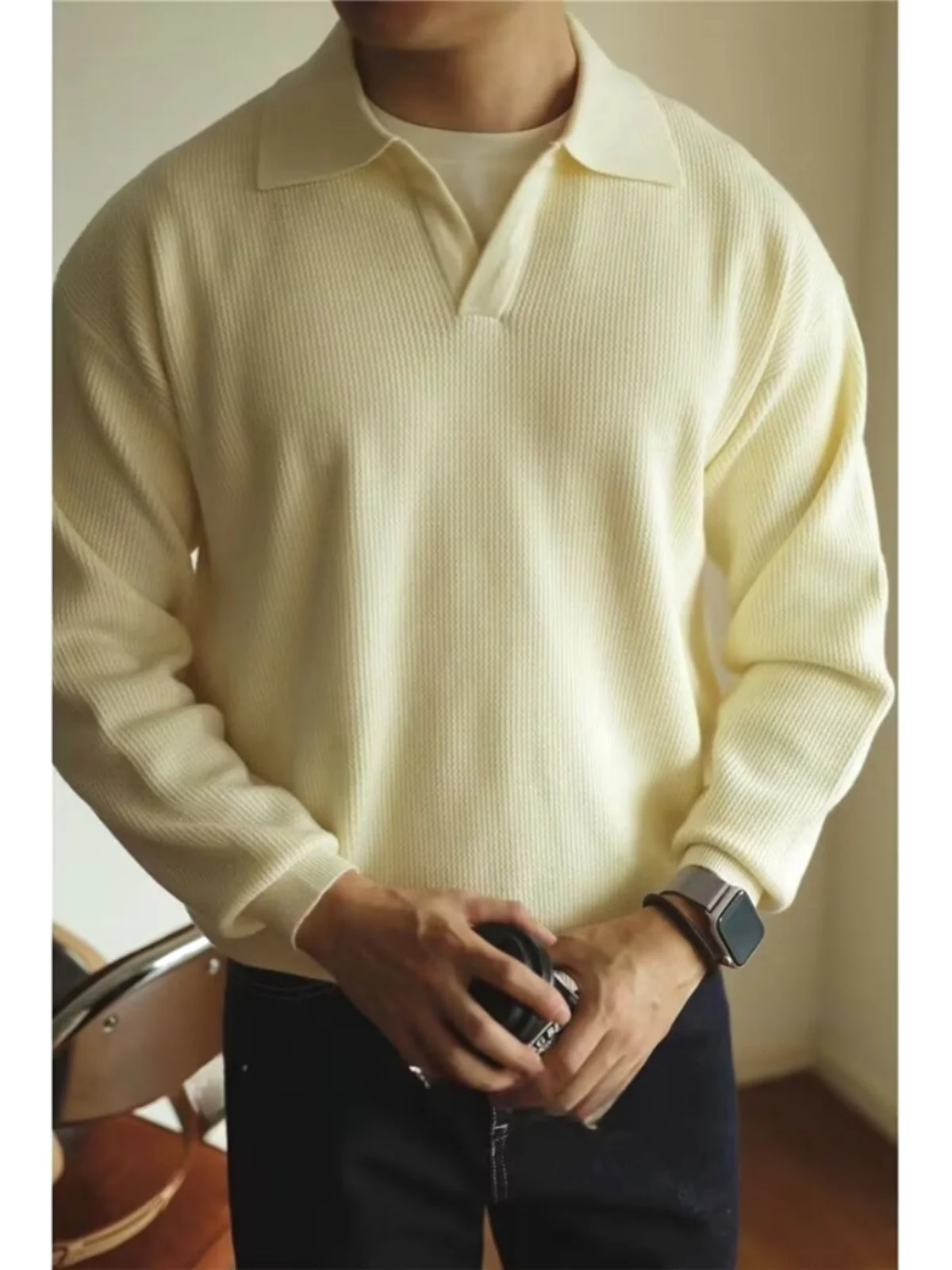 

Мужской вязаный свитшот с V-образным вырезом в стиле ретро, премиум-класса, приталенный, с длинным рукавом, с меланжевой текстурой и вышивкой, молодежный дизайн