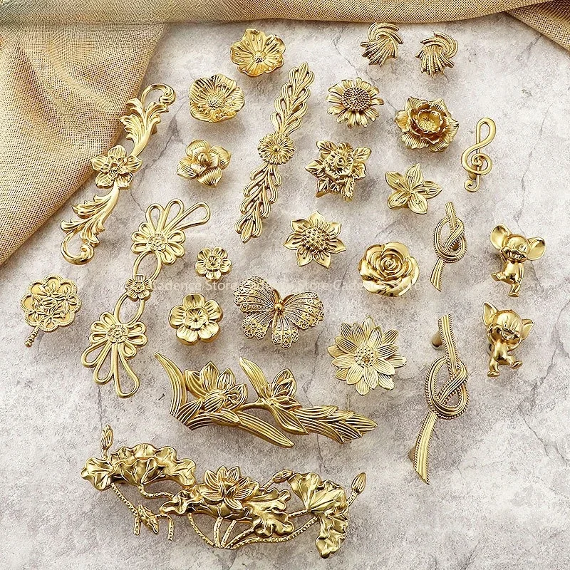 

Brass Flower pattern French Drawer Vintage European Pure Copper Wardrobe Kitchen Cabinet Handles and Pulls Furniture Handle