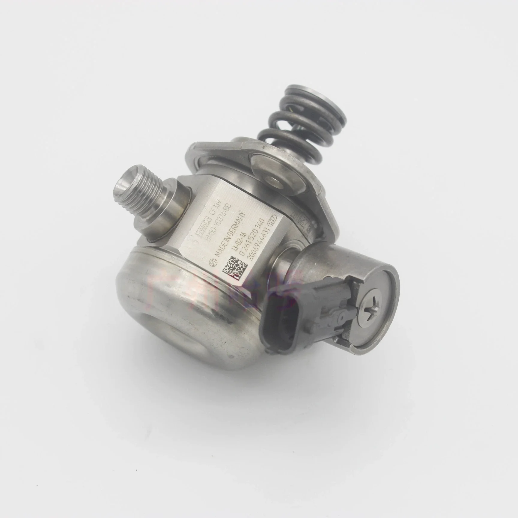 

Original Brand New High-Pressure Fuel Pump Bm5G9D376Bb Suitable for Ford Kuga Escape Fiesta 1.6