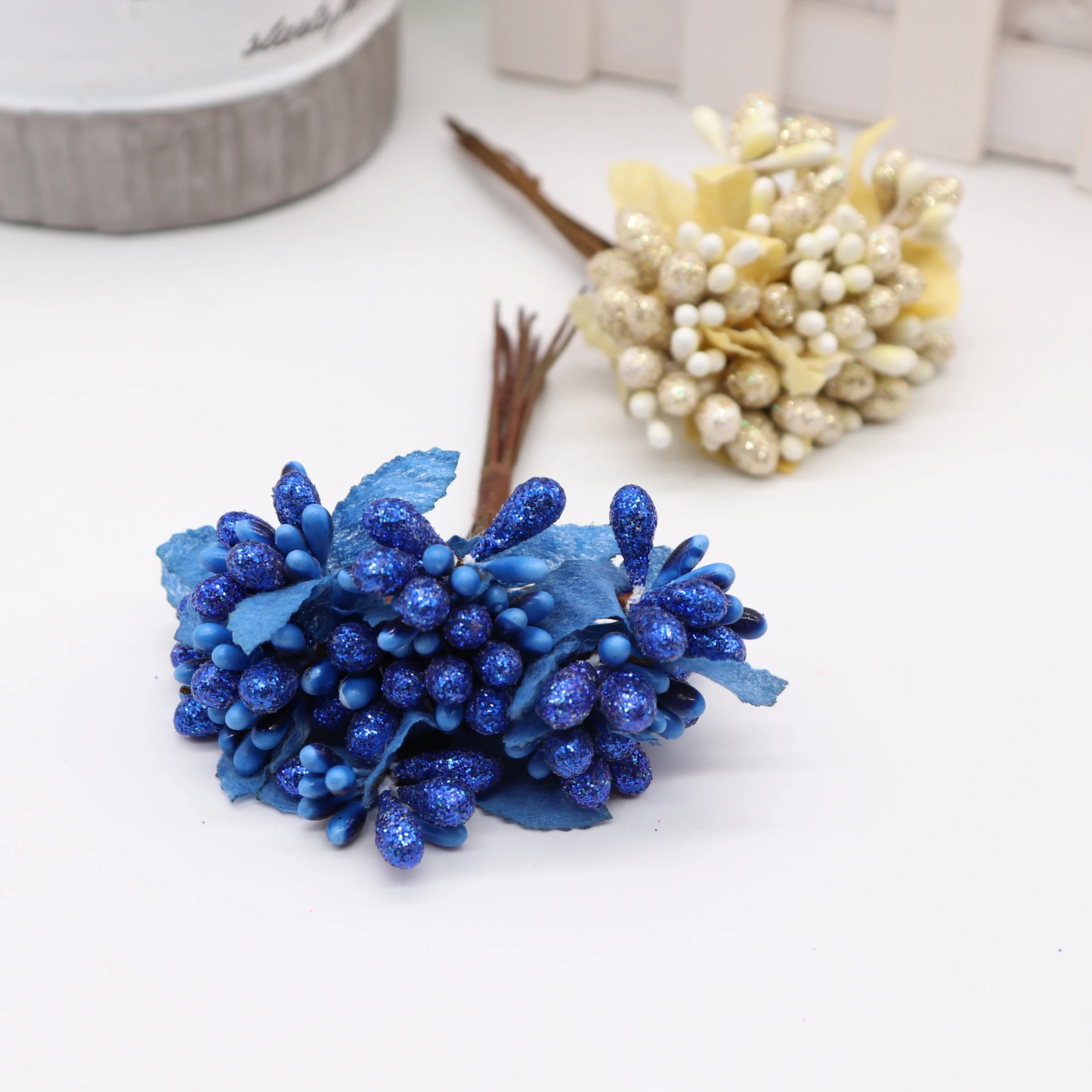 10 قطعة DIY بها بنفسك سكرابوكينغ إكليل الزخرفية وهمية الزهور باقة الاصطناعي برعم السداة التوت Bacca زهرة للزينة الزفاف