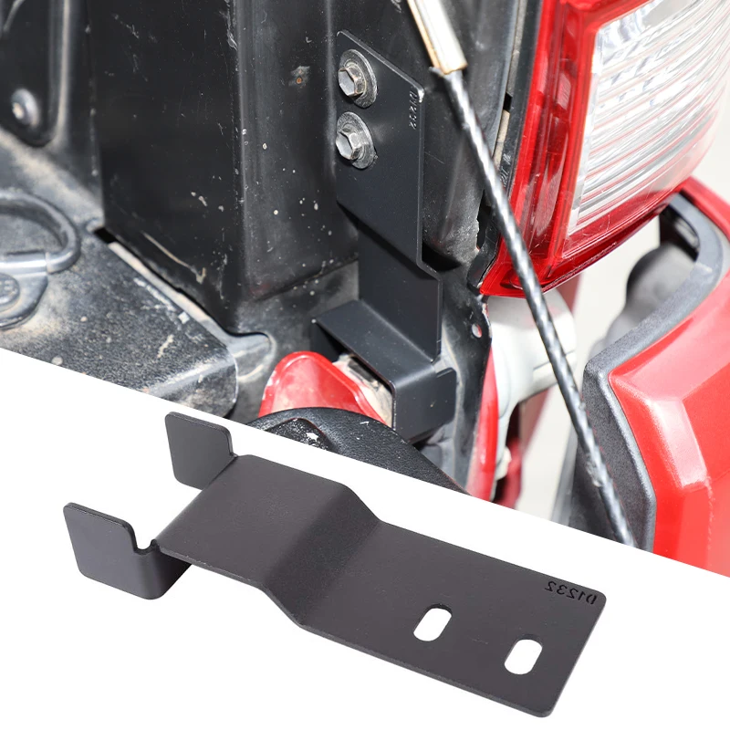1Pcs Carbon Steel for Toyota Tacoma 2016-2022 Car Tailgate Anti-theft Bracket Car Exterior Modification Protection Accessories