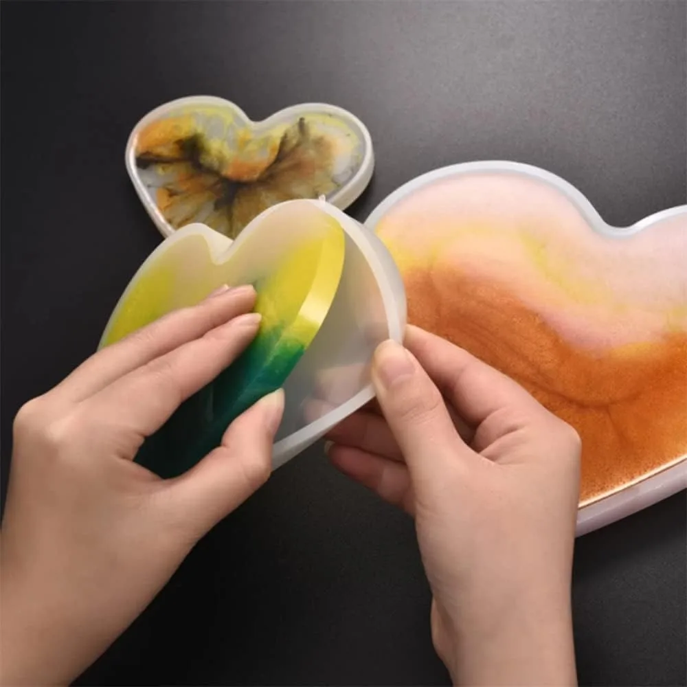 4 PCS Craft 4 Size Love Heart Shape Epoxy Mold Large 6/11/15/19cm Coaster Molds Silicone Resin Molds for Coaster Making