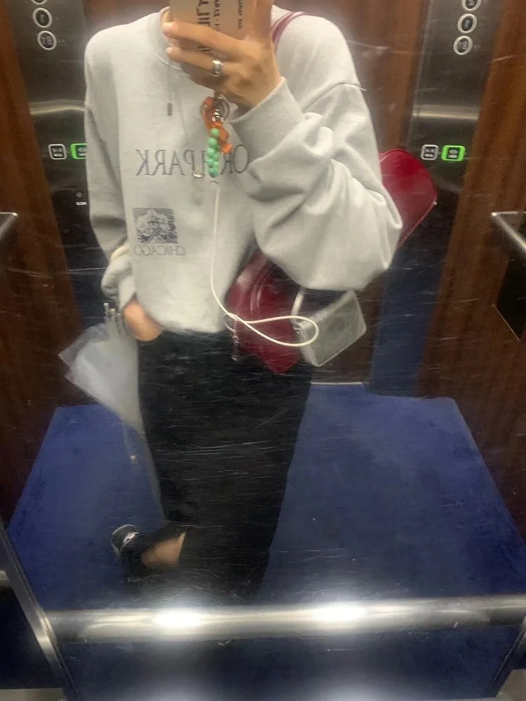 تنورة عالية الخصر للتخسيس متوسطة الطول من قماش الدنيم مع فتحة متعددة الاستخدامات على شكل حرف H تنورة كلاسيكية من الجلد القطني