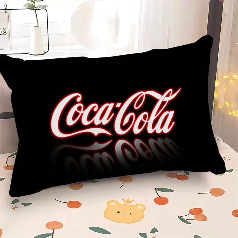 Cocas-Cola Decorative Pillows for Sofa Pillow Covers Decorative 40x60 Pillowcase 50x70cm Home and Decoration Cushions Cover Hugs