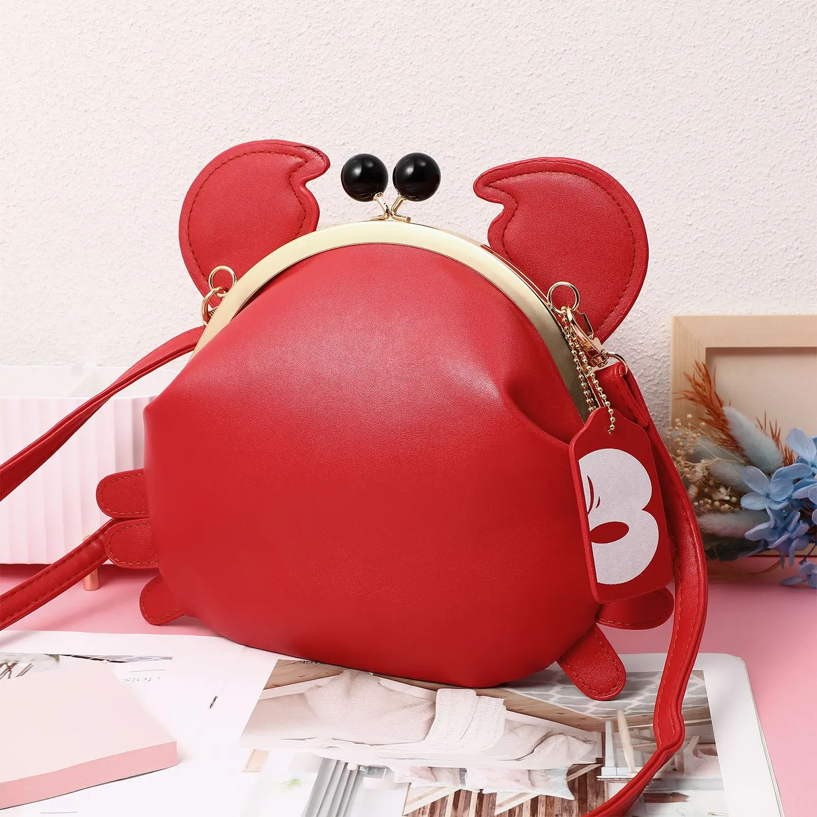 Fashion PU Crab Shaped Satchel creative Women Handbag Purse Cross Body vintage cute Shoulder Bag Women Girls birthday gifts bag
