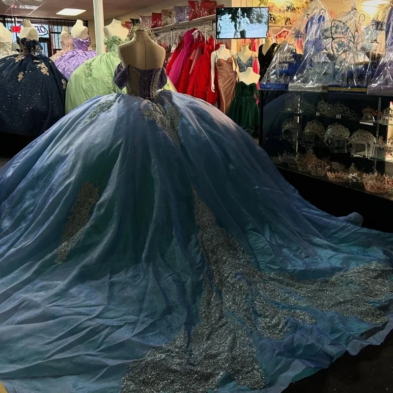 فساتين Quinceanera للأميرة اللامعة باللون الأزرق بدون أكتاف مطرز بالخرز كريستال مزين بالدانتيل تول حلو 16 فستان حفلة فيستدوس 15 #4