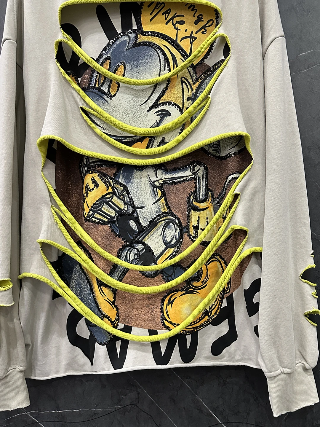 2025 Autumn New Distressed Fake Two-Piece Crew Neck Cartoon Sweatshirt for Women Loose Casual Fashion Printed Pullover Top