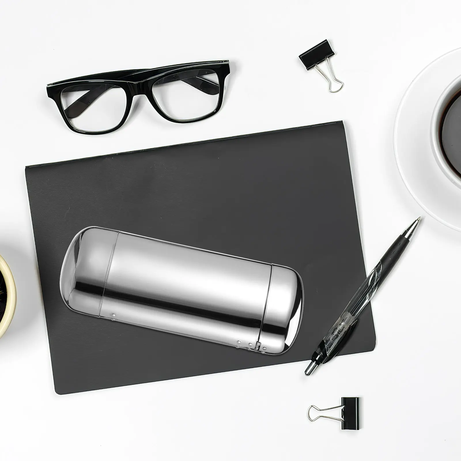 

Жесткий металлический футляр для очков, тонкий футляр для солнцезащитных очков, компактный, легкий, цилиндрической формы, с мягким внутренним покрытием, безопасный для линз, для путешествий