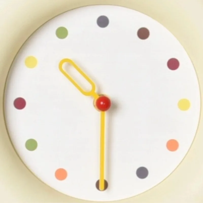 ساعات حائط إبداعية بسيطة على شكل باجل أبيض ساعات حائط فاخرة صامتة لغرفة المعيشة ديكورات غرفة جمالية حديثة إسكندنافية