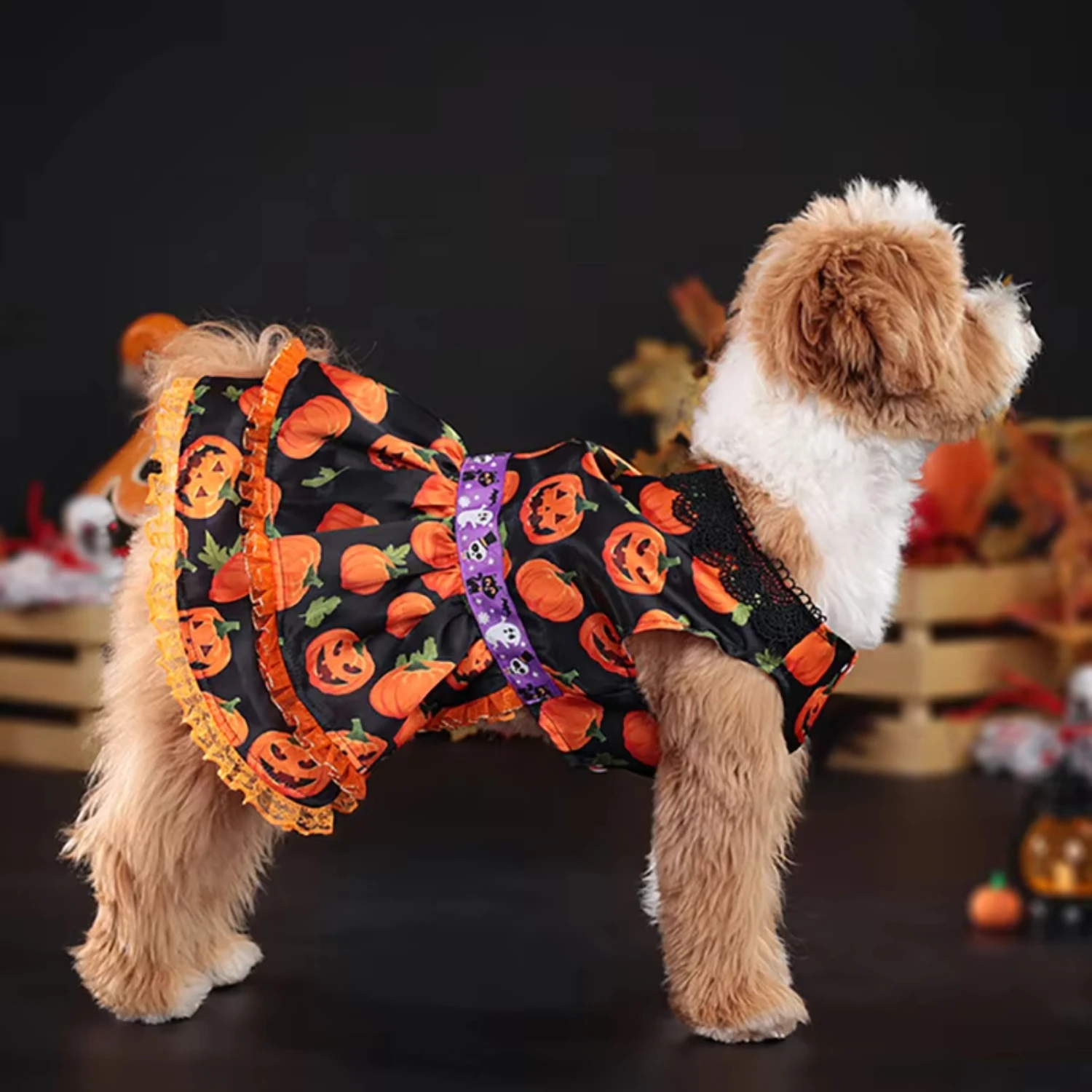 

1pcs popular Halloween pet supplies dog clothes costumes pumpkin skirts and small dog clothes