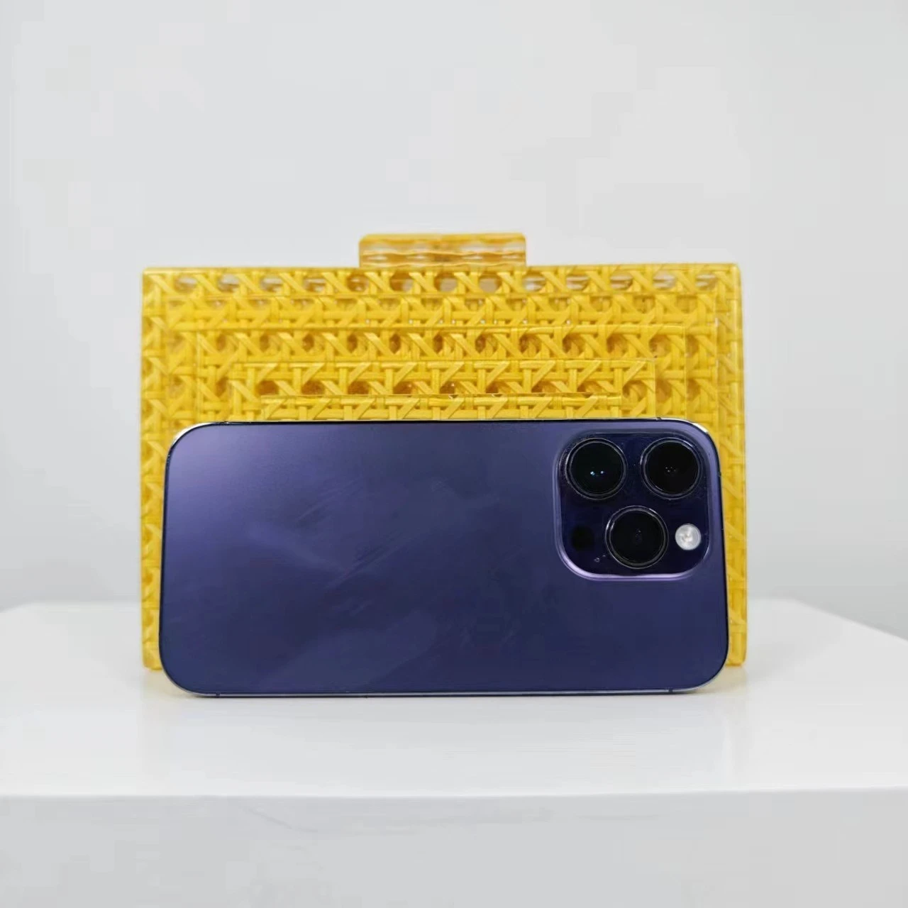 Bolso de noche con mango de cuentas acrílicas de vid dorada a la moda para mujer, bandolera de mano, Ideal para bodas y fiestas