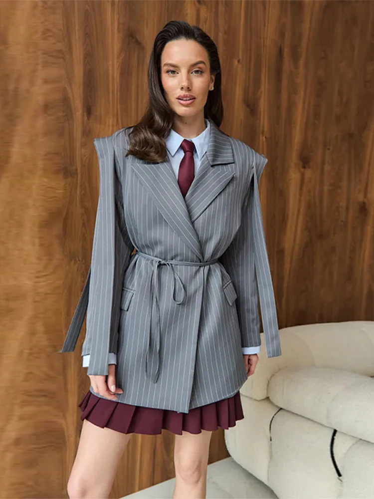 

Elegant Striped Slim Women's Blazers Turn-down Collar Shoulder Pad Full Sleeve Waist Cinching Suit Jacket Chic Ladies Outerwear