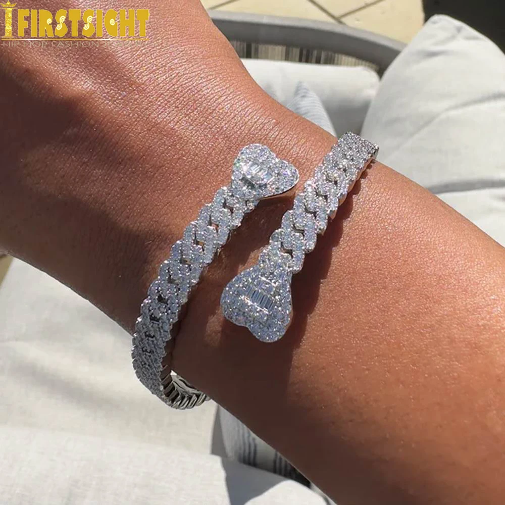 

Iced Out Heart Miami Cuban Link Chain Bracelet for Women Men Cubic Zirconia Love Heart Luxury Wrist Cuff Bangle Hip Hop Jewelry