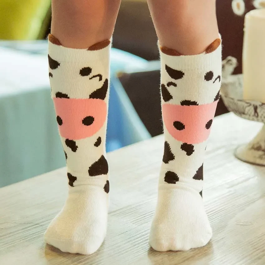 Rosa Kuh Milch Weihnachten lange Socken für Mädchen Kinder Meias Infantil Kleinkind Kniestrümpfe Cartoon