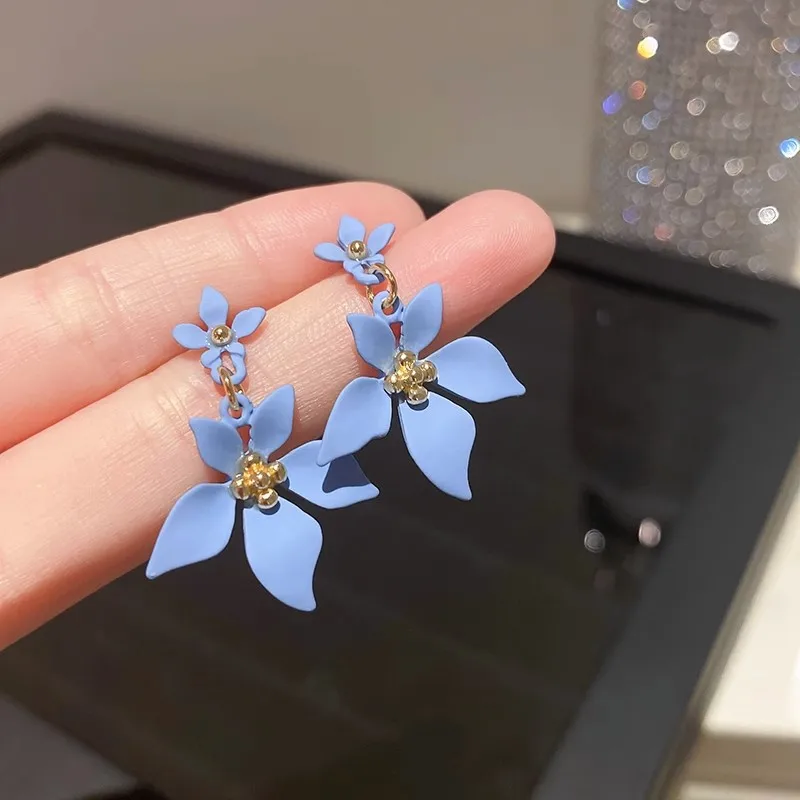 Kiss Jewelry Blue Camellia Flower Petal Dangle Earrings for Women Korean Fashion Floral Temperament Drop Earring Jewelry Gift