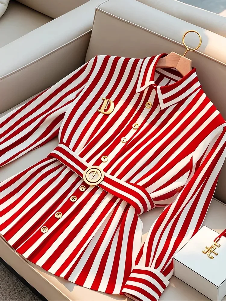 2025 Spring French High-end Red Stripe Blouse Polo Collar Brooch Top Autumn Women Small Fragrance Slim Belt Shirt Office Lady