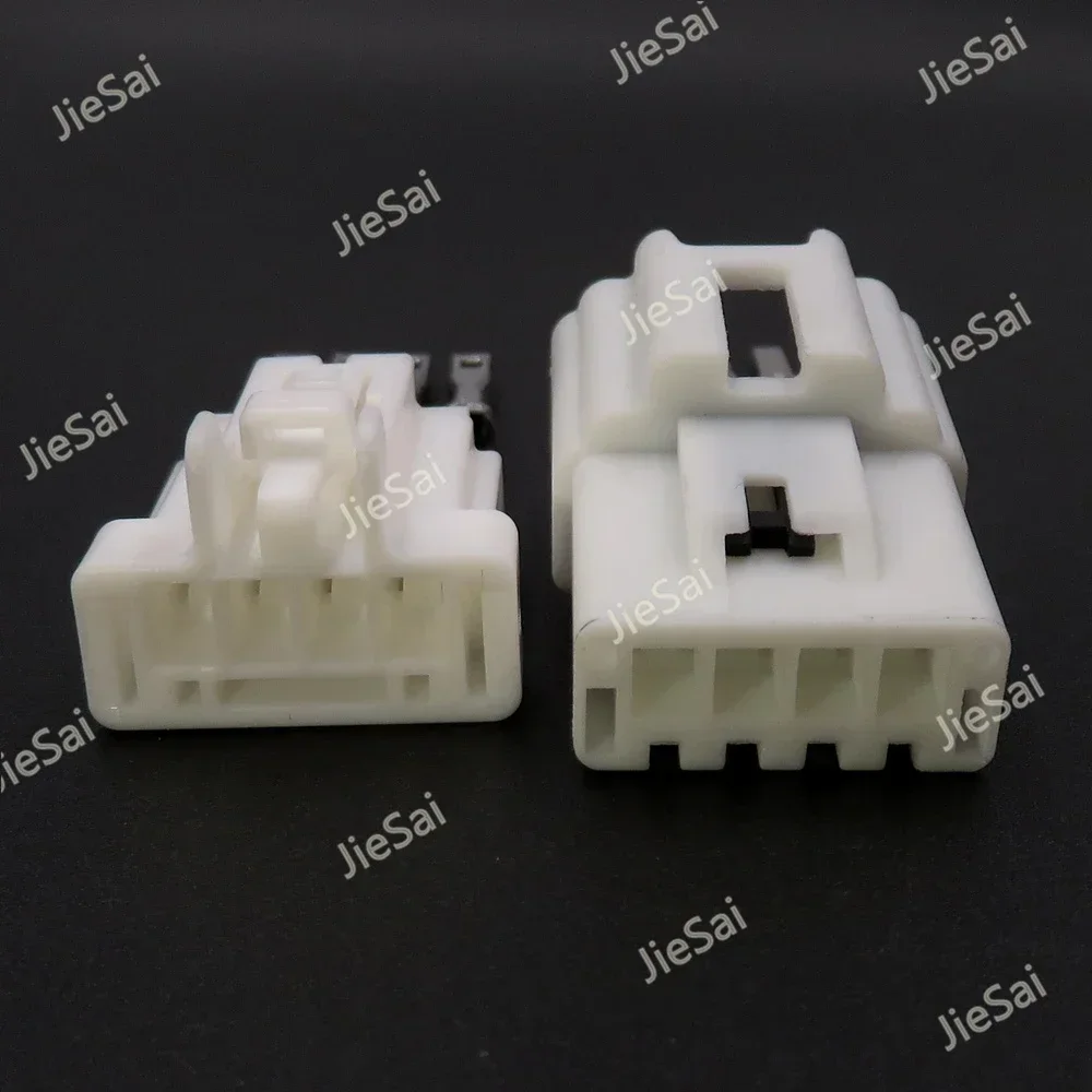 4 Pin 6098-6966 6098-6945 Car Steering Taillight Wire Connector For Nissan Auto Width Indicator Light Brake Lights Plug