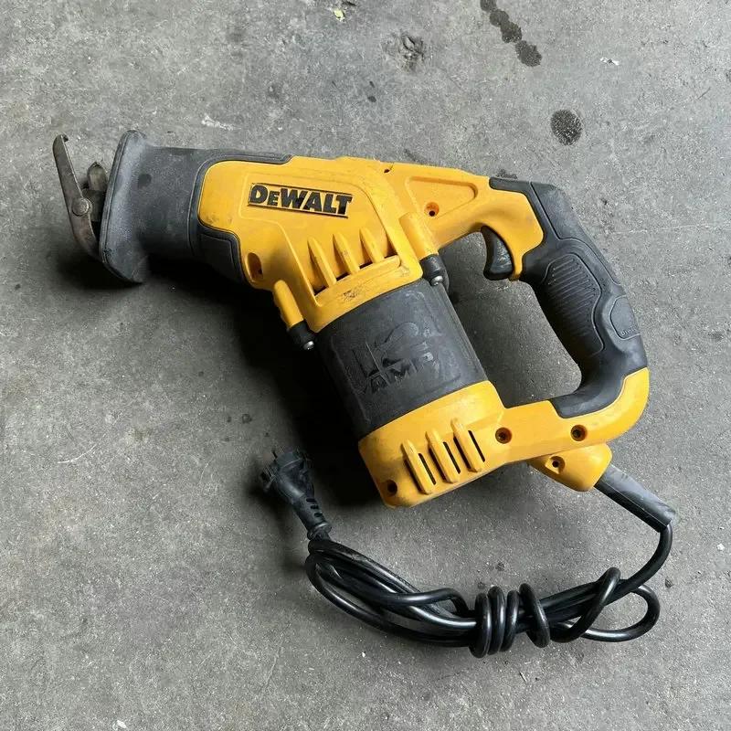 

DEWALT DWE357 4-полосная фиксированная компактная Проводная сабельная пила 220 В, б/у