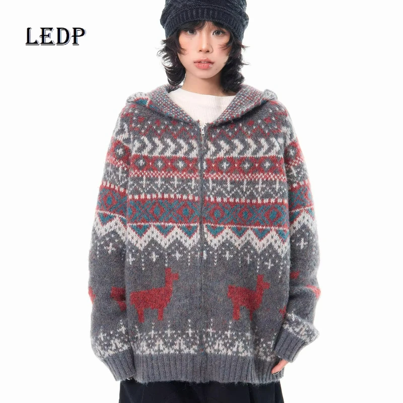 

American Retro Design Women's Sweater Jacket 2025 Winter New Versatile Hooded Thickened Warm Knitted Cardigan Jackets Ladies