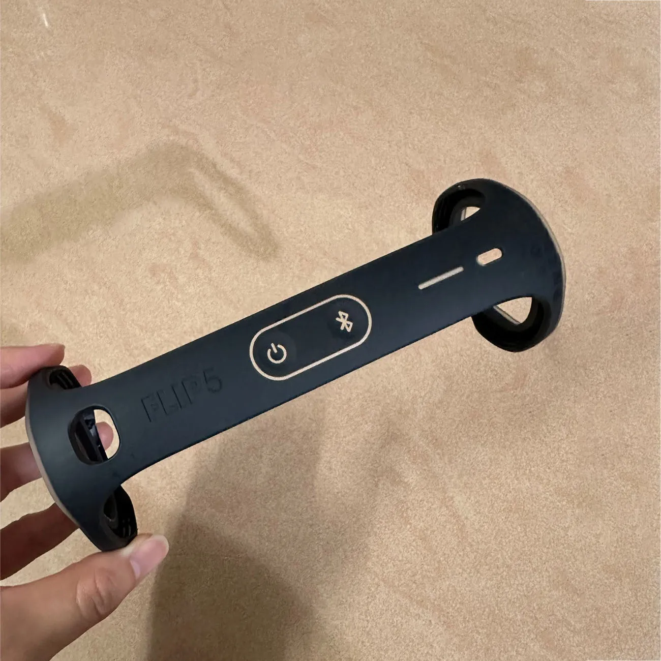Plastikowa obudowa/pokrywa do głośnika JBL Flip 5, wymienna obudowa, czarna, wersja TL — zdjęcie produktu 3