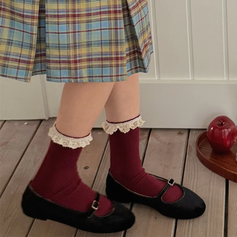 Lolita Lace Ruffle Socks Women Harajuku Vintage Knitted Cotton Elastic Long Socks JK Sweer Girls Retro Red Middle Tube Socks Sox