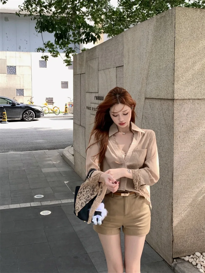 

Loose Neck Long Sleeve Shirt Women's Spring Khaki Color Block Design Sense Top Comfortable Breathable Korean Style