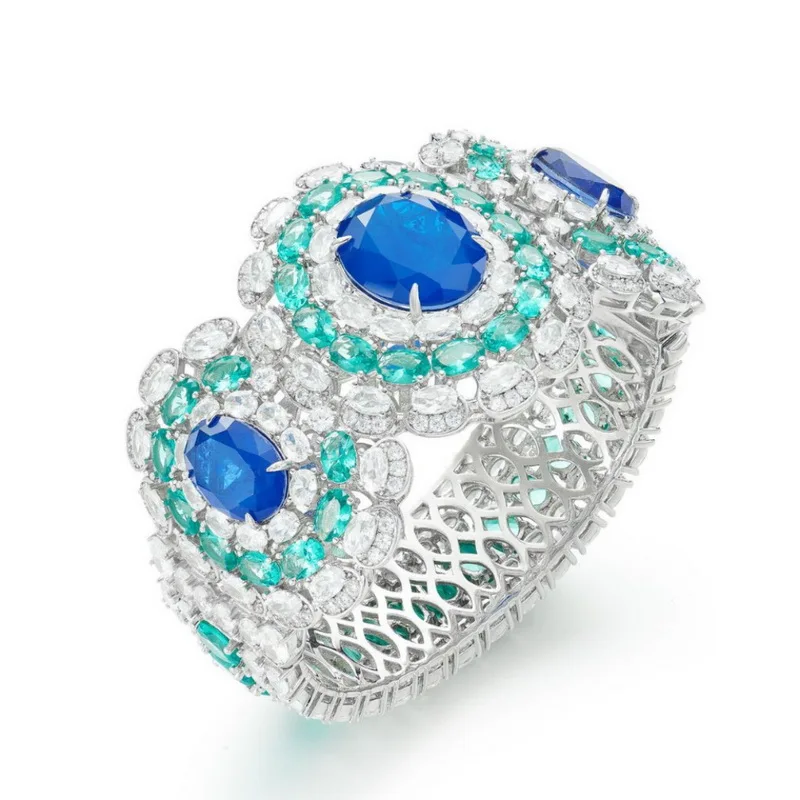 Designer Collection Vintage Bracelet Women Lady Inlay Cubic Zircon Three Oval Synthetic Sapphire Dinner Party Bangle