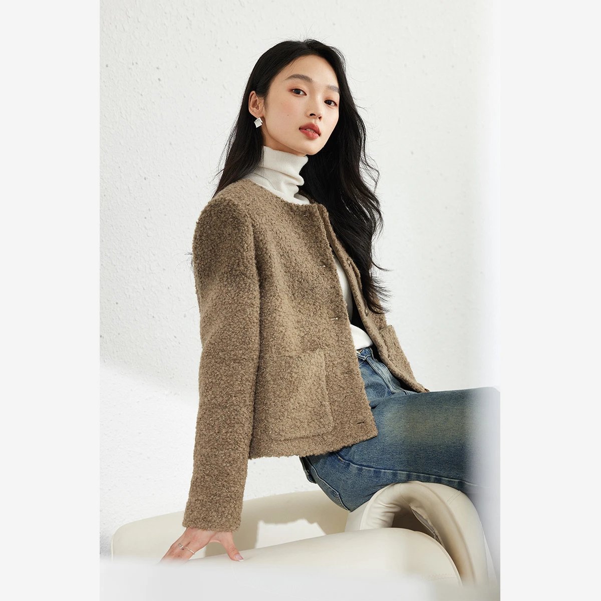 VIMLY معطف سميك قصير للنساء أنيق من الصوف مزيج الصوف سترة تويد للسيدات معاطف فاخرة برقبة مستديرة ملابس نسائية شتوية 2025 M9159