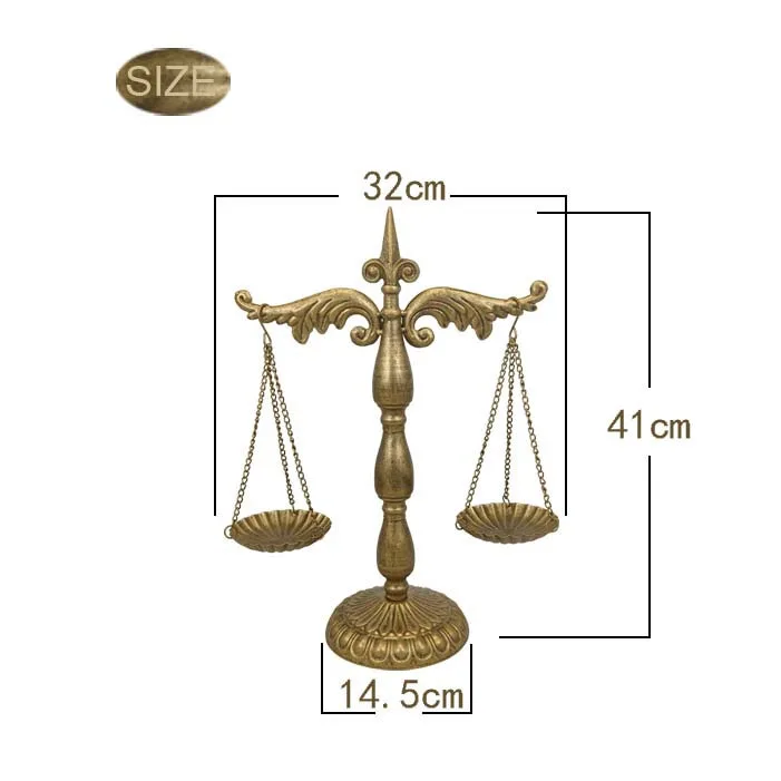 Vintage Scale-Shaped Art Home Decor Piece, Featuring a Classic Scale Design Combined with Classical Decorative Aesthetics, Offering a Nostalgic and Story-Like Character for Desktop Display, Classical Home Decor, and Ca