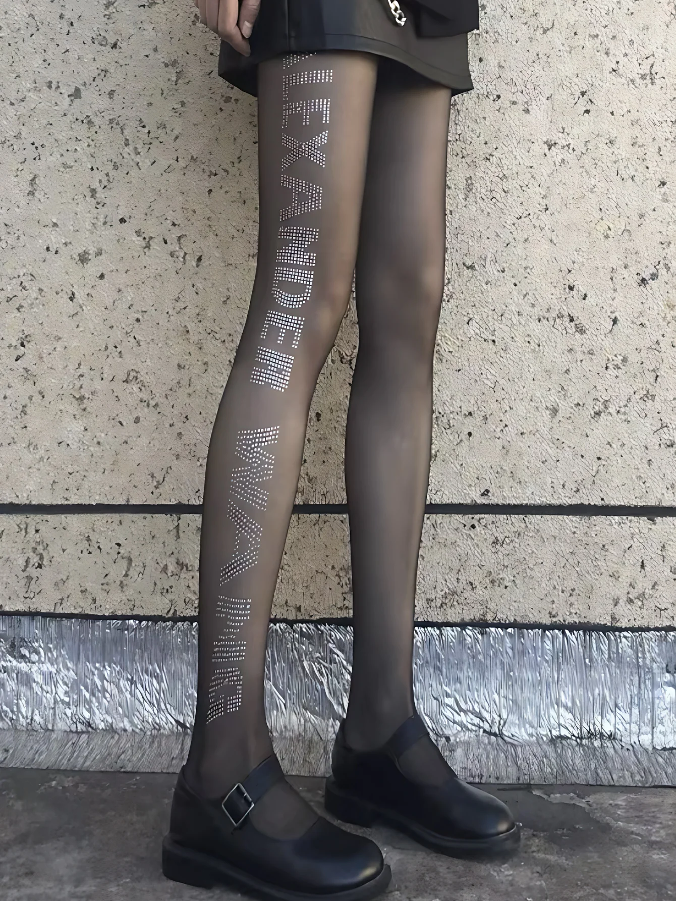 1-teilige schwarze Strumpfhose mit heißem Mädchen-Buchstaben und Strasssteinen, exklusiv zum Valentinstag, Bling-Buchstabe, trendiges Design, Anti-Snag und Abnehmen