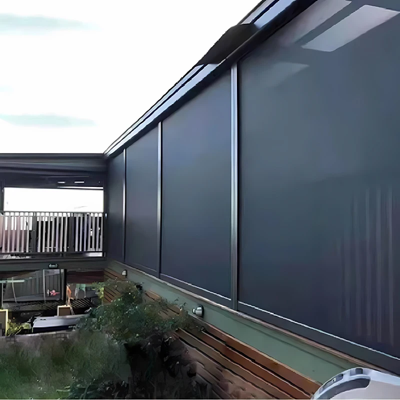 

Outdoor Wind-Resistant Roller Shade: Sun-Shading Curtain for Villa Terraces, Aluminum Alloy Rail, Electric Remote Control Type,