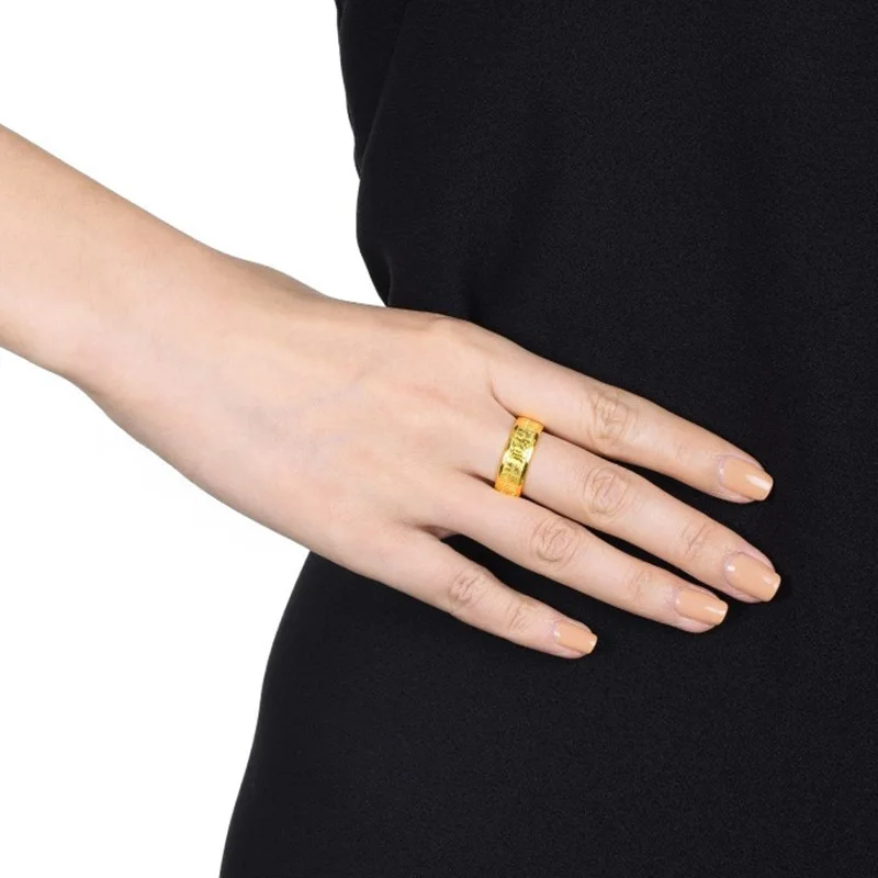 

Мужское кольцо из 24-каратного золота с надписью «Hundred Blessings» | Микрорезанные благословения с облачными узорами, толстая широкая полоса, прочная и героичная.