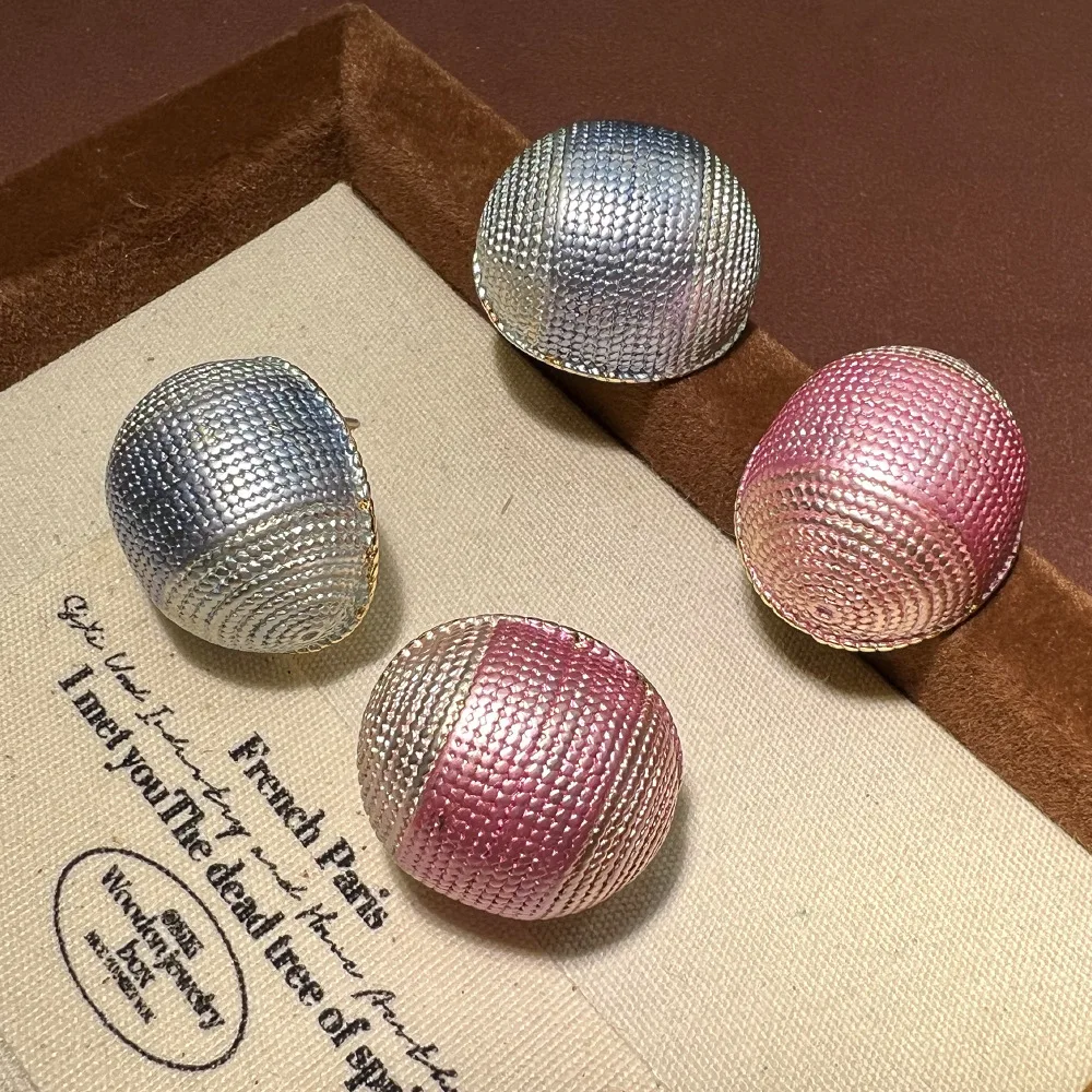 Light luxury minimalist texture enamel stud earrings, niche design sense versatile commuter S925 high-end sense earrings wholesa