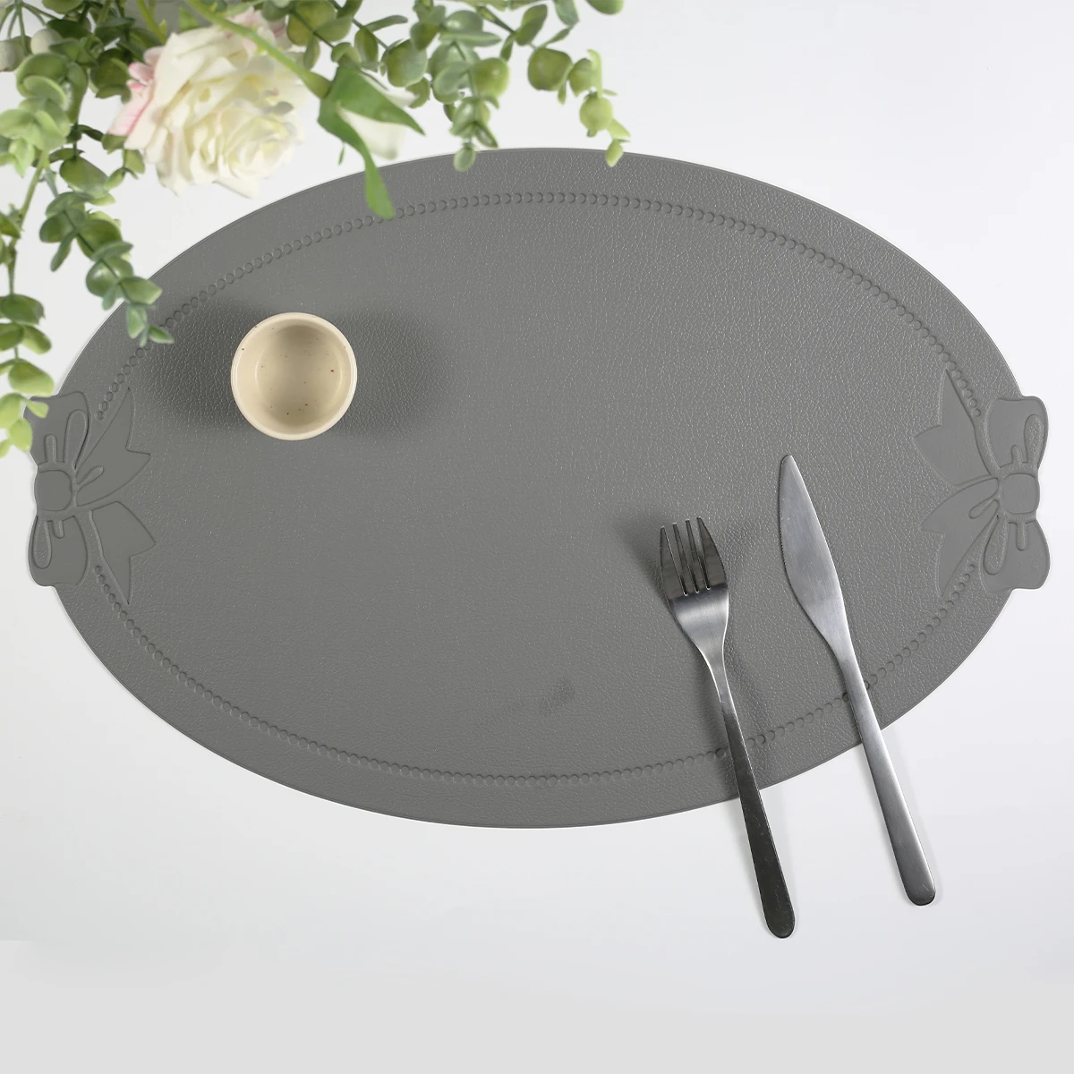 1pcs Faux leather dining placemat with Edge embossing insulation mat hotel restaurant placemats coasters