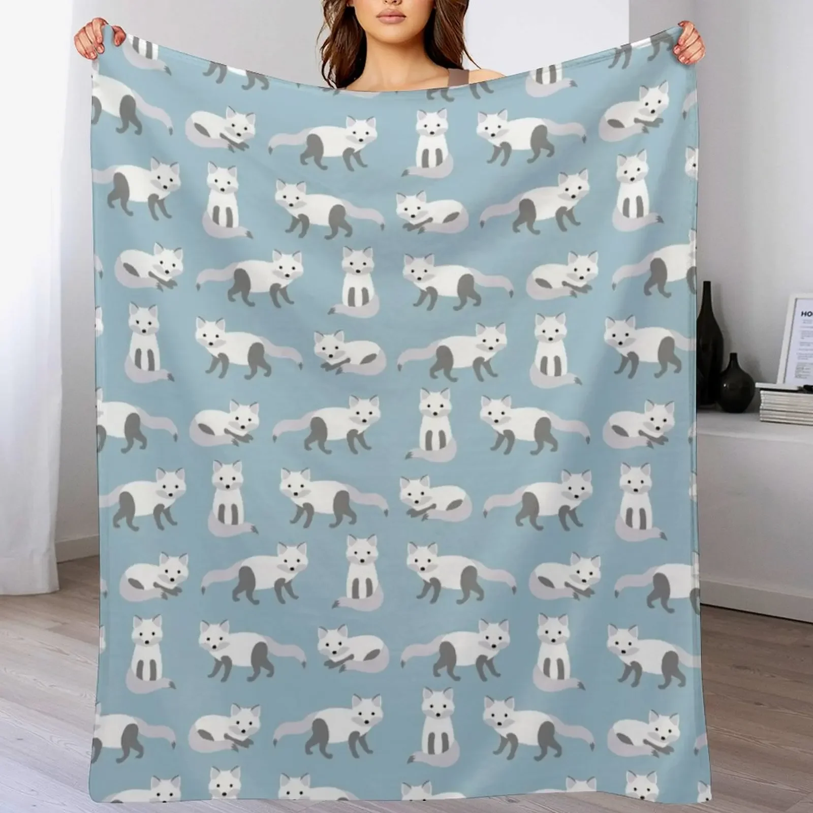 Arctic Fox Pattern Throw Blanket Multi Use Warm Blanket for Living Room Bedroom