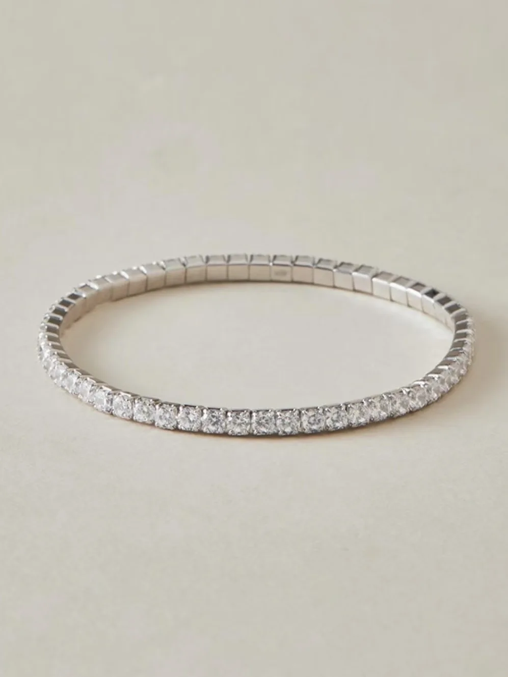 

Tennis Bracelet - Timeless Elegance for Every Occasion-Premium Quality.Flawless Details.Zero Cheap Feel