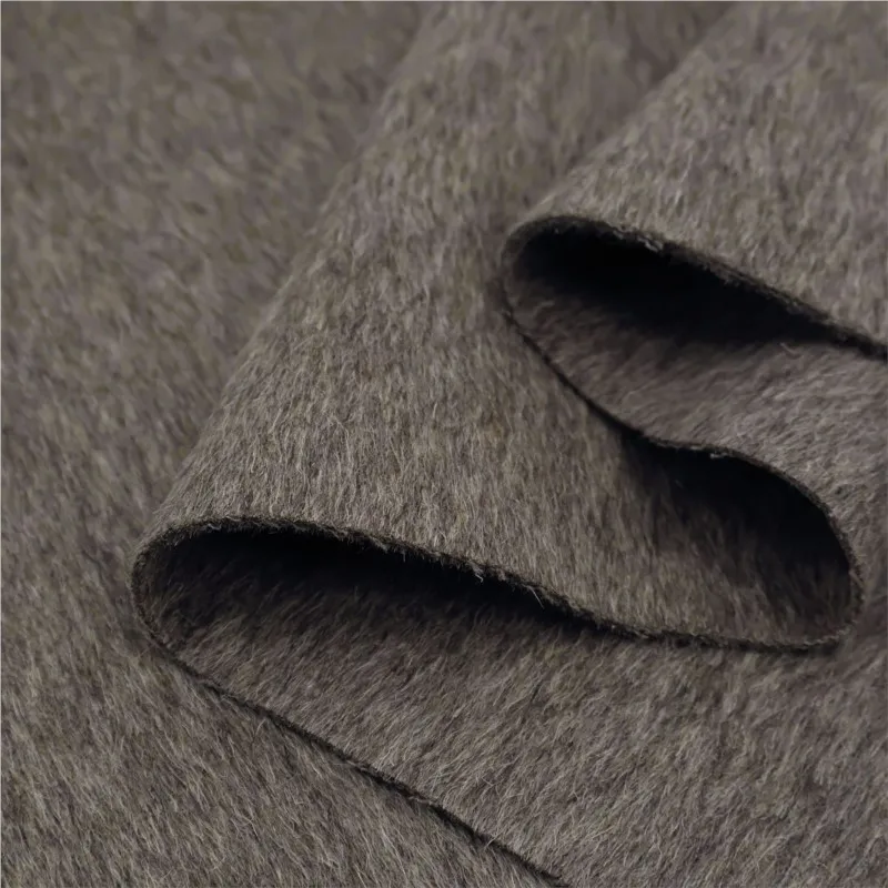 Brown and coffee-colored double-layer double-sided Sulli woolen long-haired fleece fabric for a coat