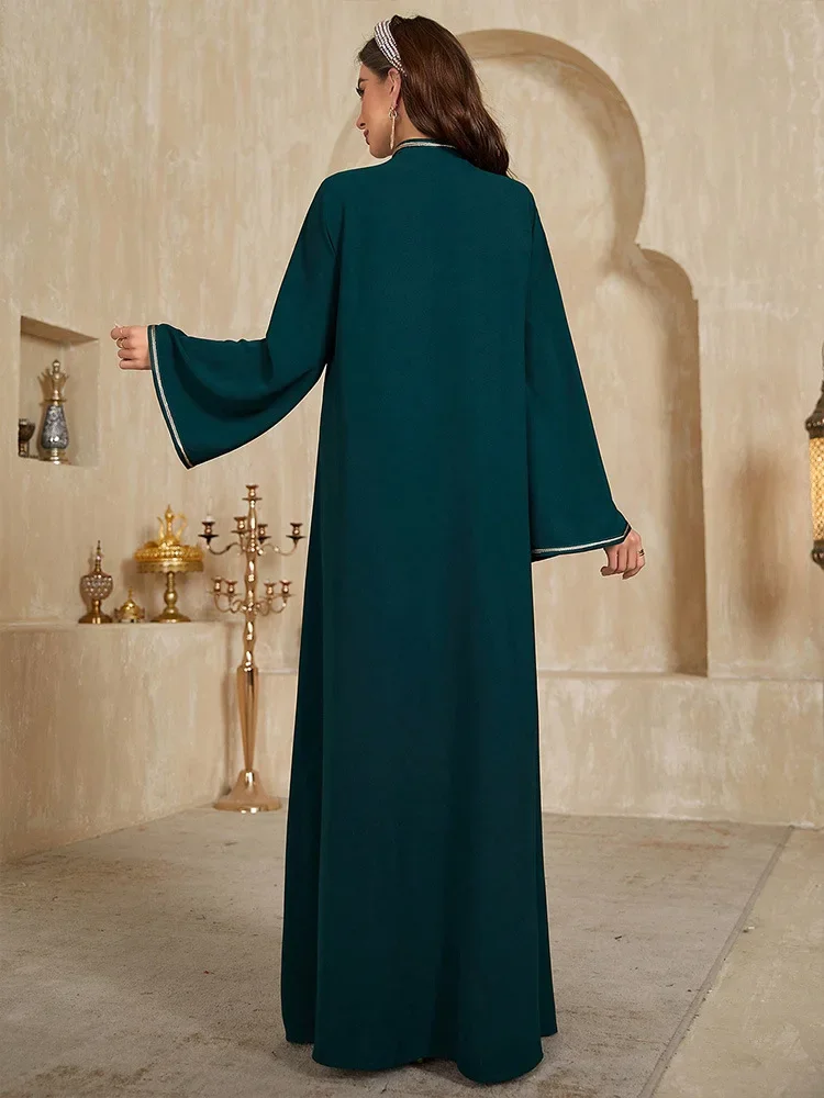 

Dubai Embroidery Abayas for Elegant Women Muslim Long Dress Turkey Flare Sleeve Kaftan Dubai Vestidos Caftan Marocain Robe Arab
