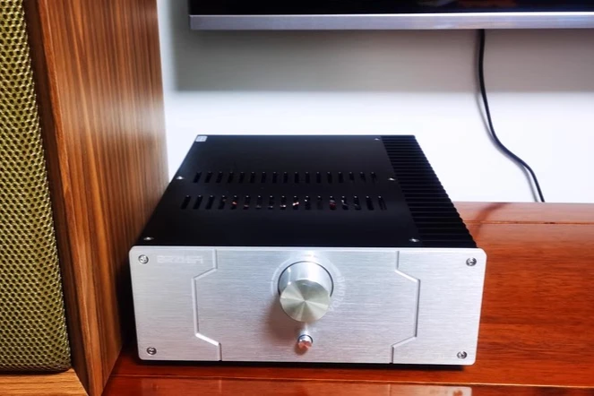 Reference Marantz M…