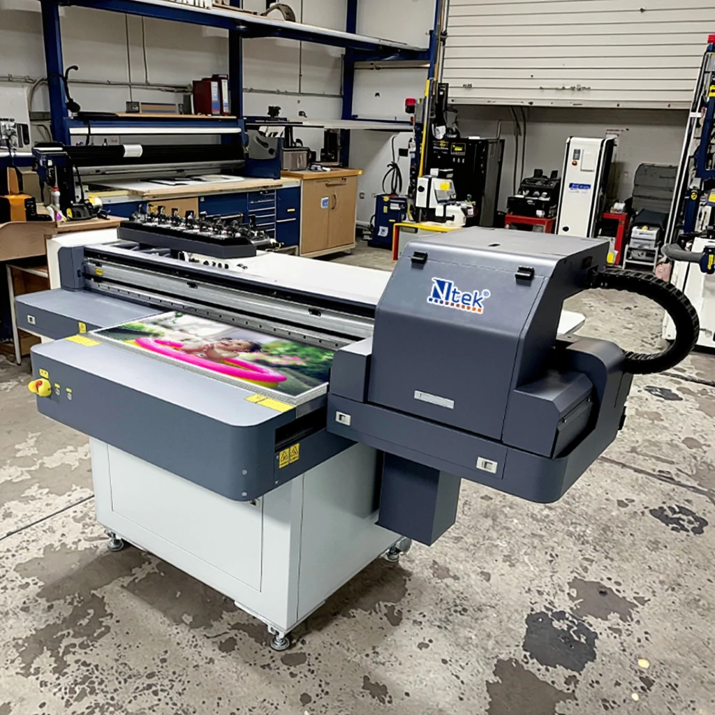 Macchina da stampa UV digitale professionale con CCD per articoli promozionali unici