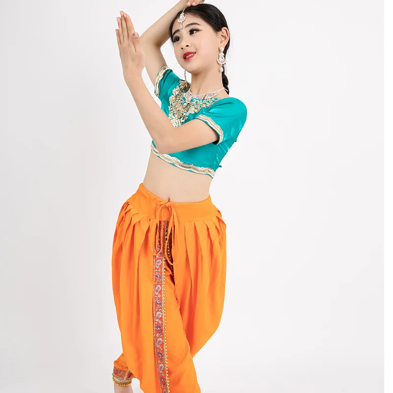 India Sarees Children Performance Set Cloth Girl Ethnic Lehenga Choli Belly Dancing Suits Two Pieces Blouse Pants